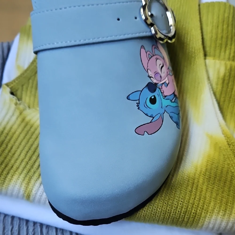 Disney Lilo&Stitch Footbed Clogs - Picture 6 of 16